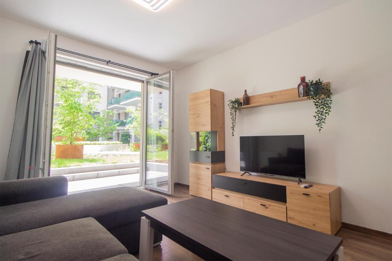 Corvin Modern Two Bedroom Apartment Free Parking Budapešť Exteriér fotografie